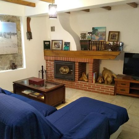 Casa Con Vistas En Ucieda 빌라 외부 사진